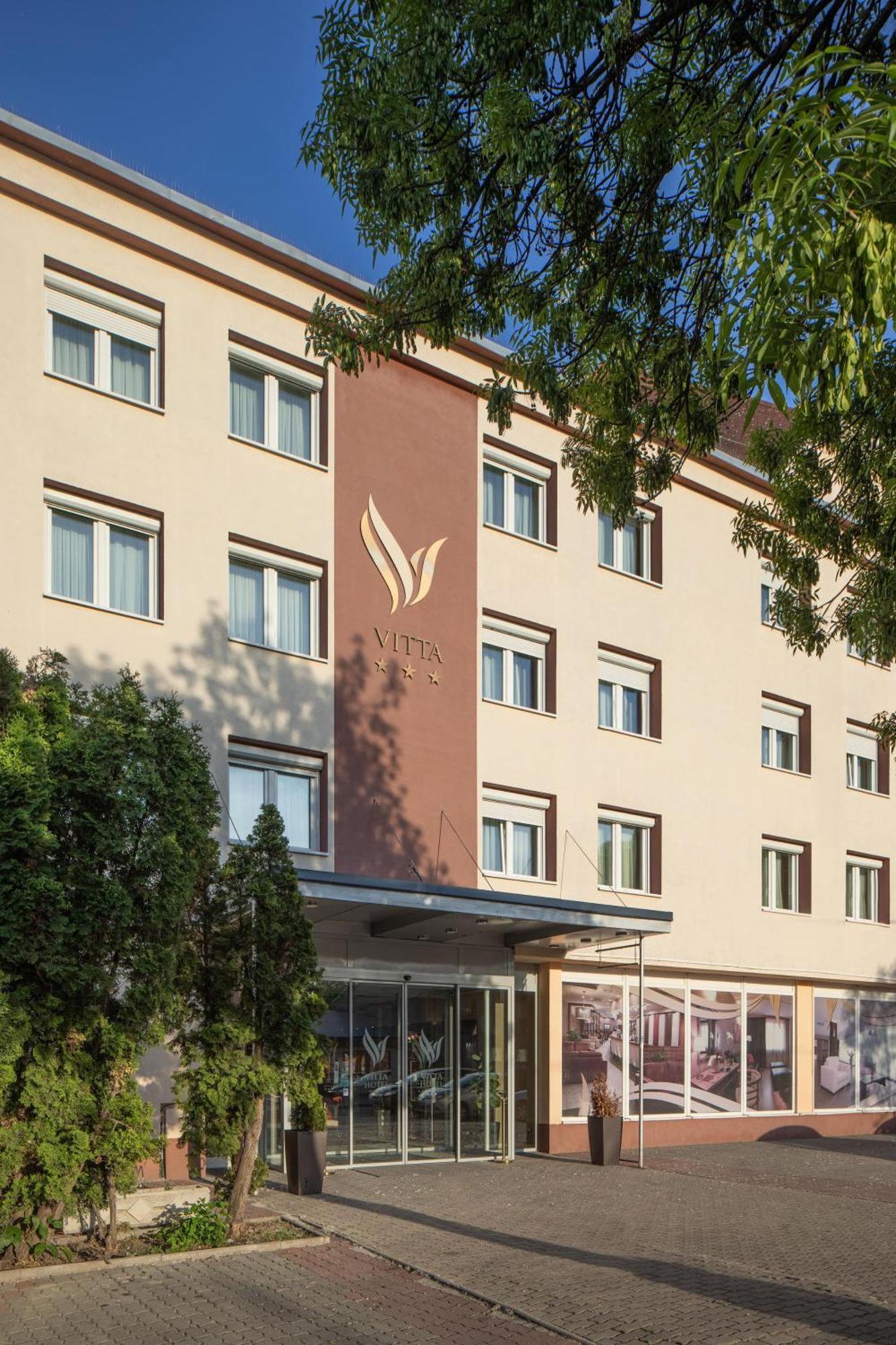 Vitta Hotel Superior Budapest Exterior photo